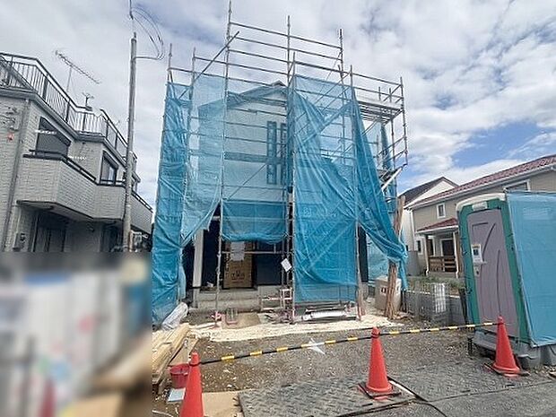 現在建物を建築中です、建築中の物件については現地確認の他、同施工会社の完成施工例のご案内、担当者のプレゼンテーションにてご検討ください。適切なご検討の方法をご説明させて頂きます。
