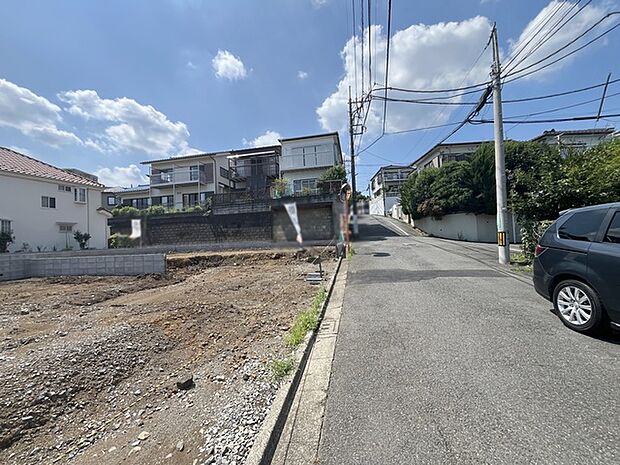 建物のモデルハウスのご見学予約もスタートしました。当日のご見学予約も大歓迎ですので、お気軽にお問合せください。