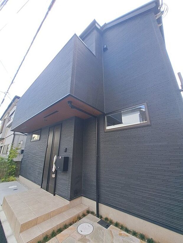 ついに建物完成しました、即引渡し可能です。完成済の住戸で実際の住み心地が体感できます。お仕事帰りの平日でも土日祝日でも、ご希望のご内覧日時を担当者へお気軽にご相談ください。