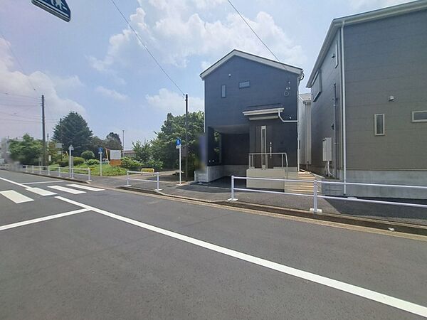 この街を選ぶ理由や想像している生活のイメージを担当者と共有してもらえると嬉しいです。　今後の暮らしがどのようなものになるか、その想像が現実になるためのステップを一緒に考えましょう。