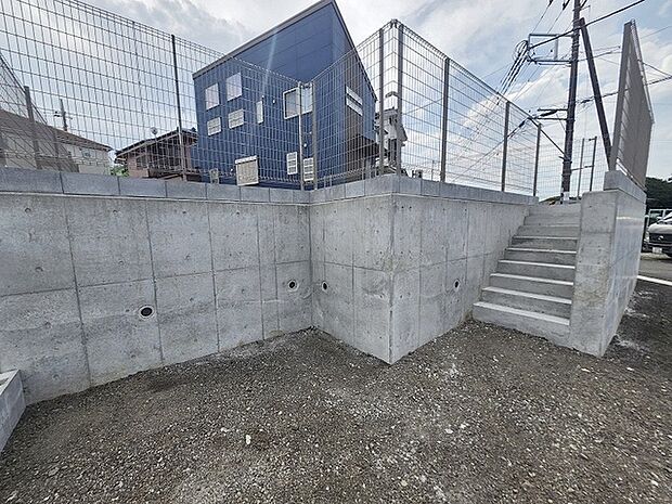 建物のモデルハウスのご見学予約もスタートしました。当日のご見学予約も大歓迎ですので、お気軽にお問合せください。
