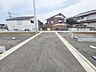 外観：安心して暮らすことのできる住宅街。　住宅地の道路は一般に交通量が少なく車などの騒音が少ないため、住民にとって静かな生活環境が提供されます。 