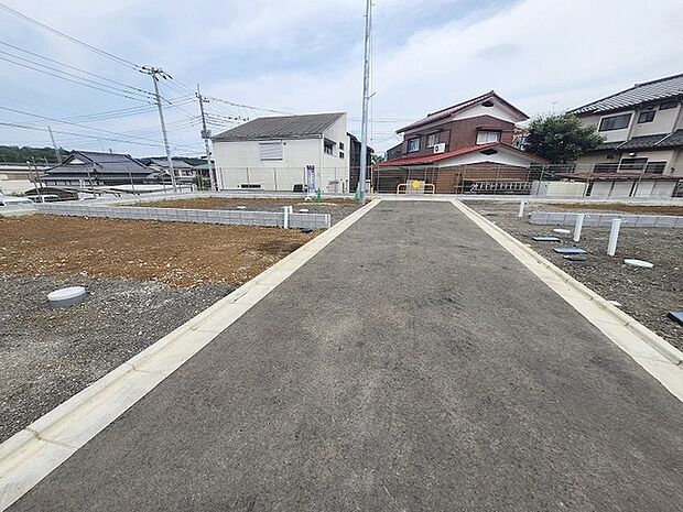 個々の優先事項や好みに基づいて考慮することが重要、 様々なライフスタイル、自分や家族にとってマッチする街並みを選ぶことが大切です。 