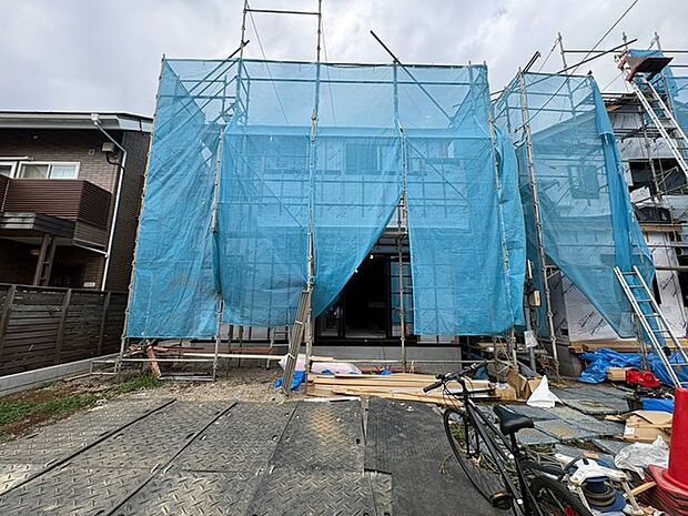 建物のモデルハウスのご見学予約もスタートしました。当日のご見学予約も大歓迎ですので、お気軽にお問合せください。