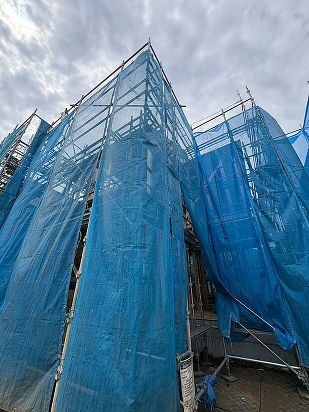 建物のモデルハウスのご見学予約もスタートしました。当日のご見学予約も大歓迎ですので、お気軽にお問合せください。