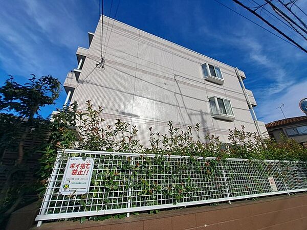 実際に室内をご見学頂くと生活のイメージが広がります。家具を置いたイメージや窓からの景色など、現地で体感ください。