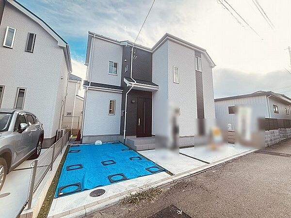 建物が完成しましたので室内のご見学予約スタート。当日のご見学予約も大歓迎です。お気軽にご連絡ください。エステート白馬国分寺店は火曜水曜も営業しております。