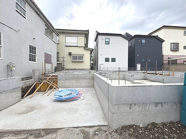 建物のモデルハウスのご見学予約もスタートしました。当日のご見学予約も大歓迎ですので、お気軽にお問合せください。