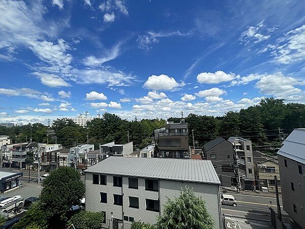 お家からの眺望です。開放感のある眺め。