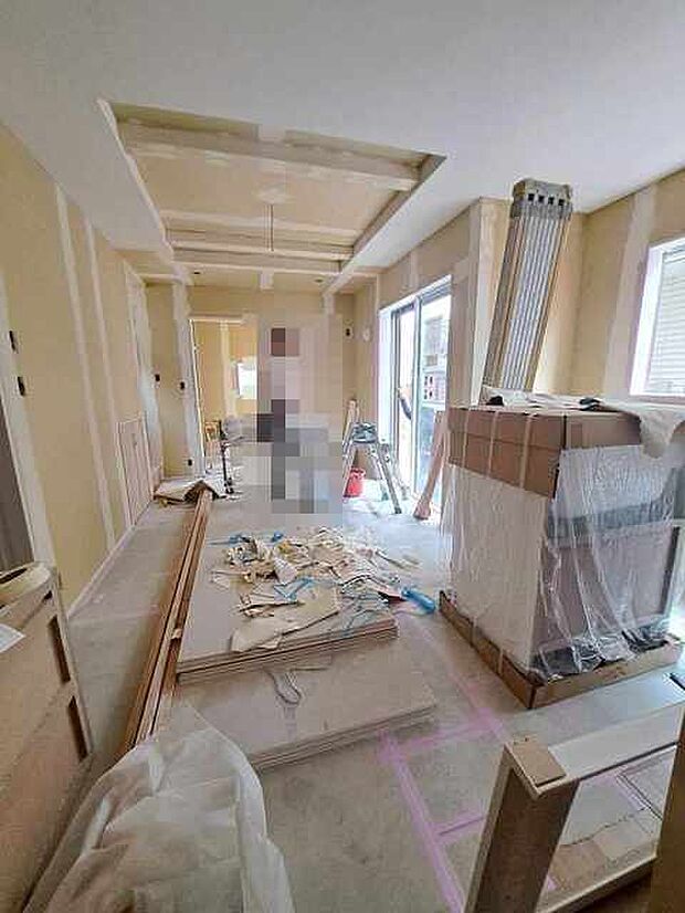 家族全員が集まれるリビングは、住む上で大事な空間になります。