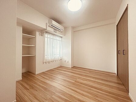 各お部屋に収納が設置されています。 