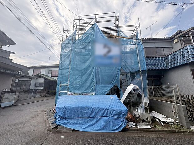 現地のご見学予約もスタートしました。実際に室内をご見学頂くと生活のイメージが広がります。家具を置いたイメージや窓からの景色など、現地で体感ください。