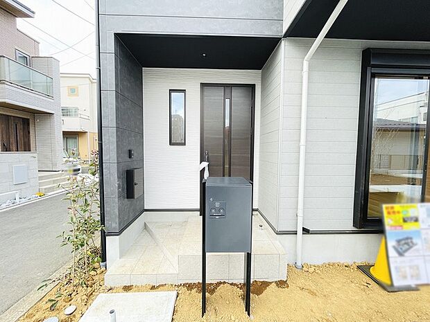 建物が完成しましたので室内のご見学予約スタート。当日のご見学予約も大歓迎です。お気軽にご連絡ください。他にもインターネットに掲載していない情報も沢山ありますので、比較で併せてご見学ができます。 