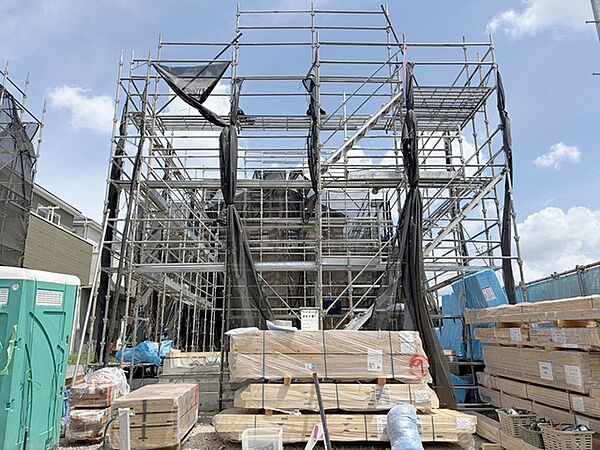 建物のモデルハウスのご見学予約もスタートしました。当日のご見学予約も大歓迎ですので、お気軽にお問合せください。