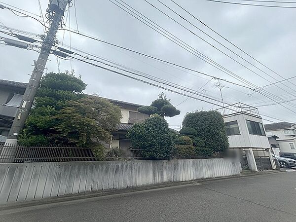 白馬グループの白馬建設にて、プラン作成、イメージパース作成を数日で行えます。　希望の間取りはどの位の大きさか？、一体どの位の広さの土地が適切か？まずはたたき台のプランと見積りを作りましょう。