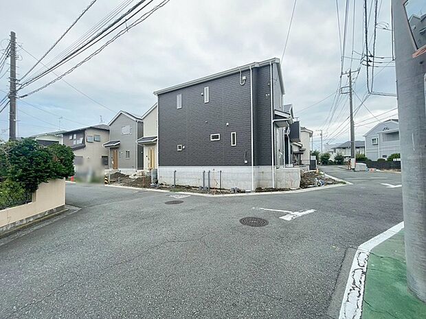 この街を選ぶ理由や想像している生活のイメージを担当者と共有してもらえると嬉しいです。　今後の暮らしがどのようなものになるか、その想像が現実になるためのステップを一緒に考えましょう。 