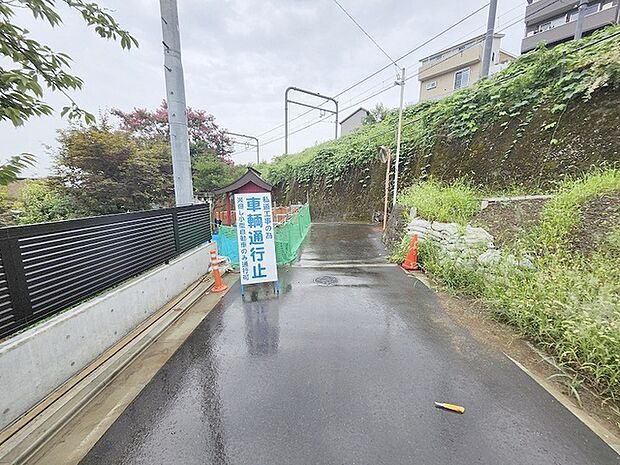 個々の優先事項や好みに基づいて考慮することが重要、 様々なライフスタイル、自分や家族にとってマッチする街並みを選ぶことが大切です。 