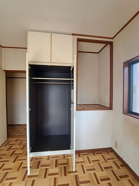 クローゼットなど収納も豊富なお家です。