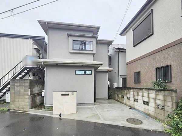落ち着いた色合いで統一されたスタイリッシュな佇まいです。