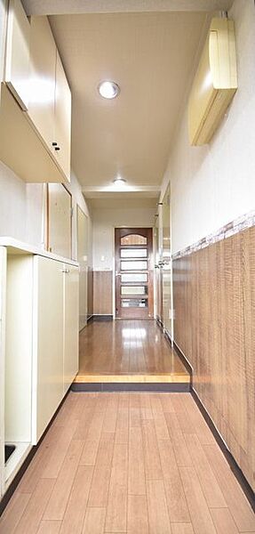 現地のご見学予約もスタートしました。これから室内リフォーム工事をスタート、キレイな状態でのお引き渡しになります。