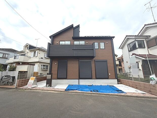 建物が完成しましたので室内のご見学予約スタート。当日のご見学予約も大歓迎です。お気軽にご連絡ください。エステート白馬国分寺店は火曜水曜も営業しております。 