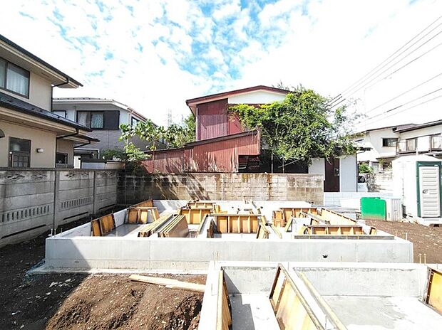 建物のモデルハウスのご見学予約もスタートしました。当日のご見学予約も大歓迎ですので、お気軽にお問合せください。