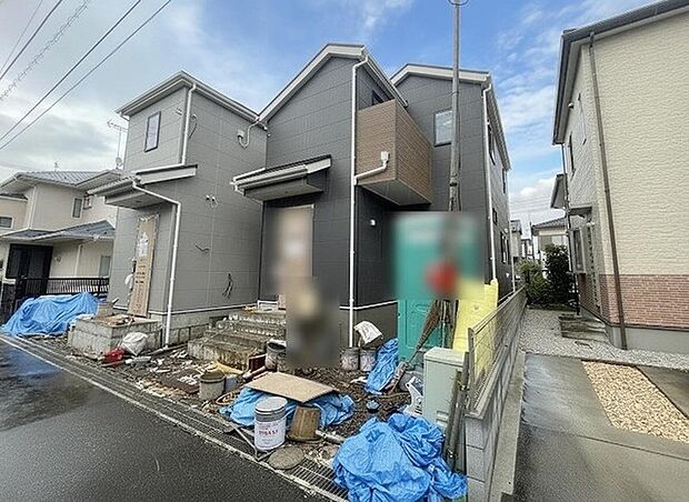 現在建物を建築中です、建築中の物件については現地確認の他、同施工会社の完成施工例のご案内、担当者のプレゼンテーションにてご検討ください。適切なご検討の方法をご説明させて頂きます。