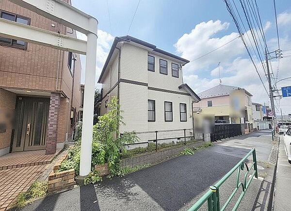 土地物件にはご確認頂くポイントがたくさんございます、土地だけのご見学の際もご遠慮せず、ぜひお気軽に担当スタッフにお申しつけくださいませ。