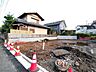 外観：現地ご見学の際、スタッフが様々なご質問に対応いたします、周辺環境、前面道路、建築可能な建物について、ぜひご相談ください。 