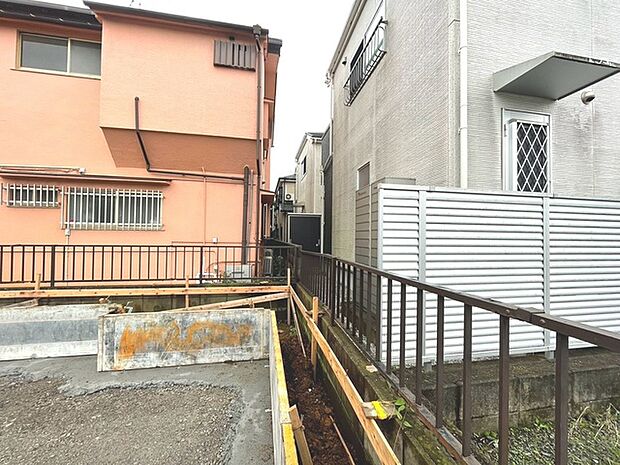 建物のモデルハウスのご見学予約もスタートしました。当日のご見学予約も大歓迎ですので、お気軽にお問合せください。