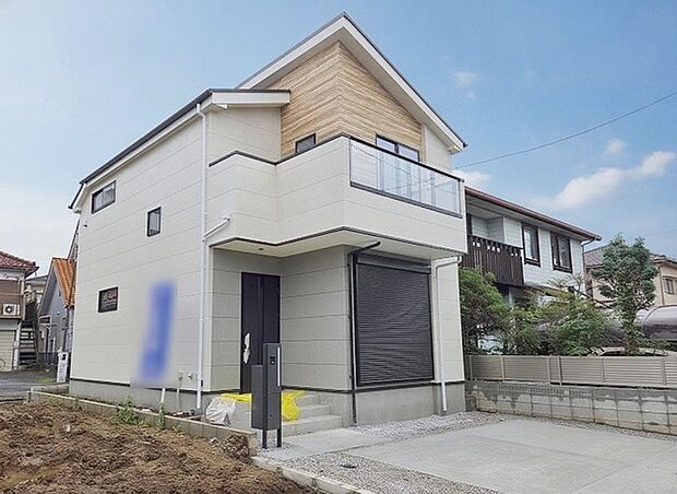 建物が完成しましたので室内のご見学予約スタート。当日のご見学予約も大歓迎です。お気軽にご連絡ください。エステート白馬国分寺店は火曜水曜も営業しております。 