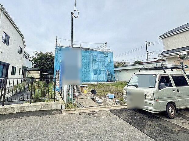 現地のご見学予約もスタートしました。周辺で売りに出ている物件も沢山御座います。まとめてご見学ができますのでお気軽にお申しつけください。