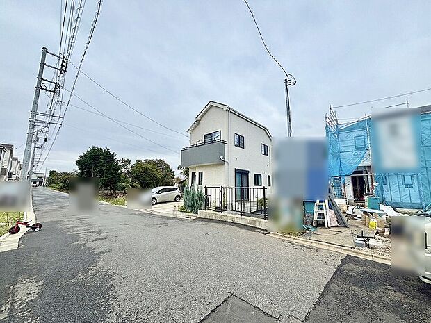 個々の優先事項や好みに基づいて考慮することが重要、 様々なライフスタイル、自分や家族にとってマッチする街並みを選ぶことが大切です。