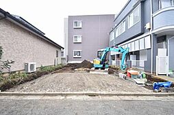 東京都三鷹市新川６丁目