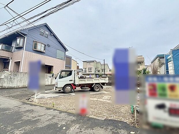 現在建物を建築中です、建築中の物件については現地確認の他、同施工会社の完成施工例のご案内、担当者のプレゼンテーションにてご検討ください。適切なご検討の方法をご説明させて頂きます。