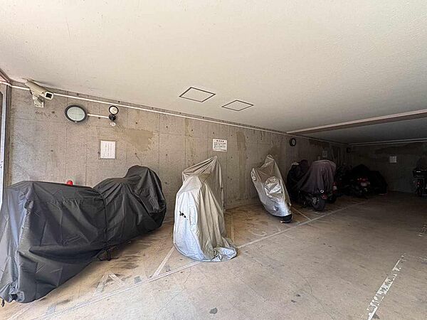 バイク置場