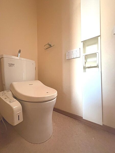トイレを拡大表示