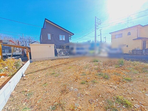 現地のご見学予約もスタートしました。周辺で売りに出ている物件も沢山御座います。まとめてご見学ができますのでお気軽にお申しつけください。