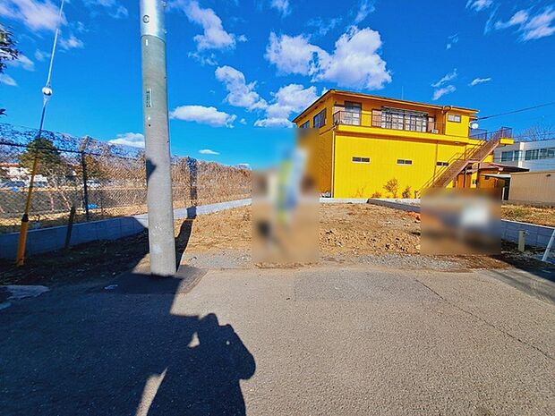 建物のモデルハウスのご見学予約もスタートしました。当日のご見学予約も大歓迎ですので、お気軽にお問合せください。