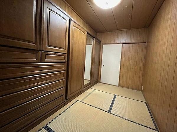 和室は落ち着いた雰囲気となります。