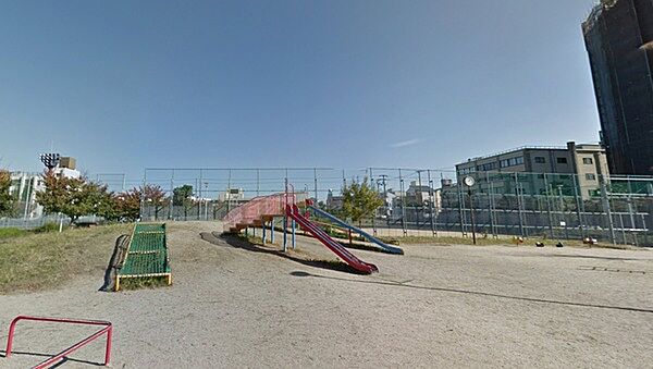 沢之町公園まで938m