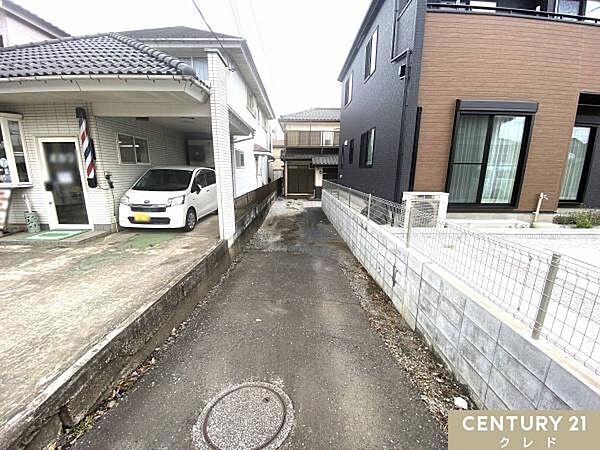 購入はもちろん、ローンや税金のこと、売却、相続と不動産に関わるすべてのことをトータルサポートいたします。