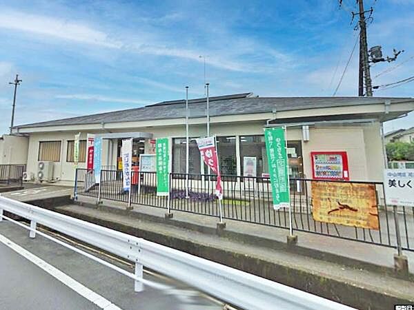 川島郵便局まで1688m