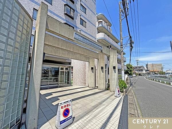 東武東上線・東武生越線の2沿線利用可能！「坂戸」駅から徒歩15分の立地です。お住まいには防犯面も安心のオートロック付き！