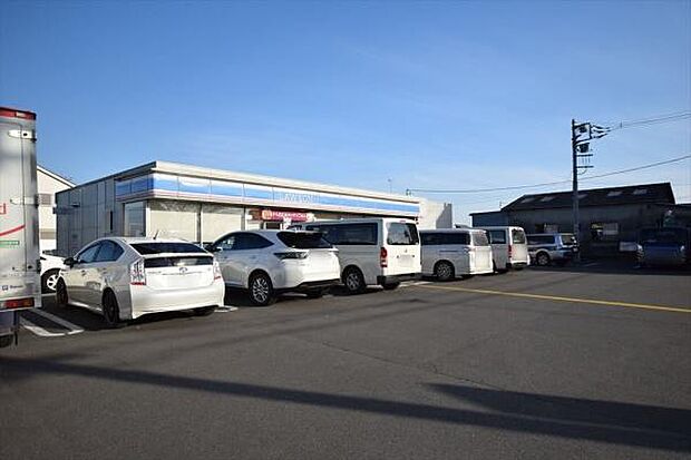 ローソン 川越古谷上店まで1200m