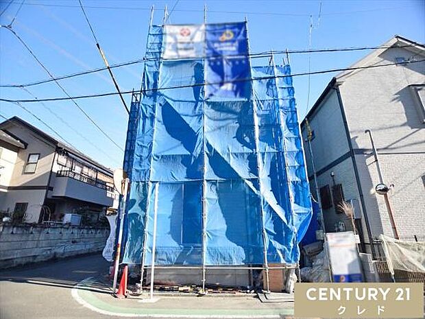 泉小学校…徒歩3分、野田中学校…徒歩17分!通学も安心の距離で、子育てファミリーに嬉しい住環境です。