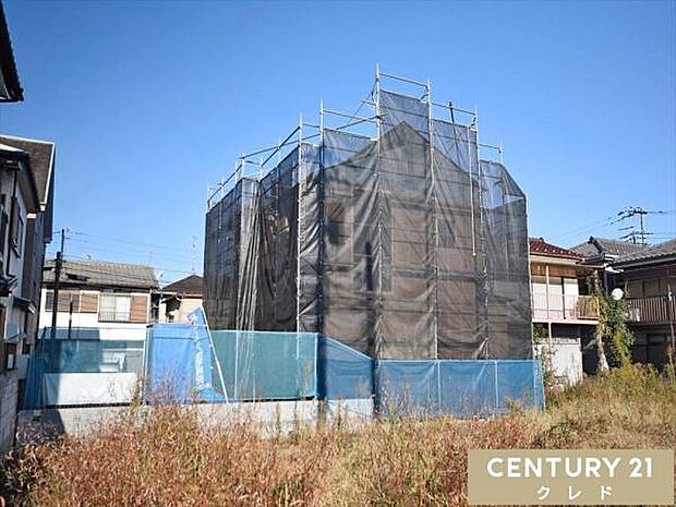 南古谷小・中学校まで徒歩17分!通学も安心の距離で、子育てファミリーに嬉しい住環境です。