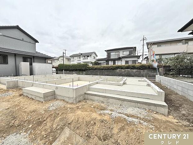 【大事なお家です！】しっかりとした基礎を組んでいます。丁寧に建設していきます。ご不明な点はどんな些細なことでもお気軽にご相談下さい。