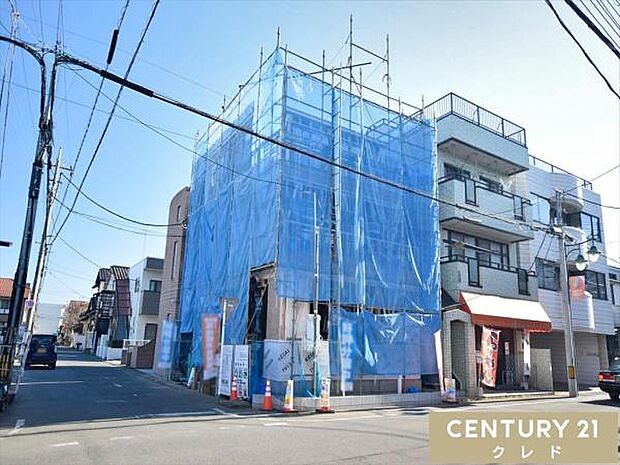 陽当たりが良く、開放的な2階LDK16帖!ファミリークローゼットや食洗機、WICなど設備・仕様も充実。