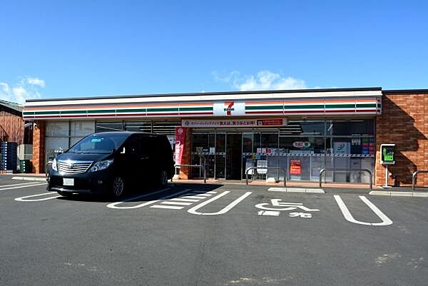 セブンイレブン坂戸一本松店まで99m